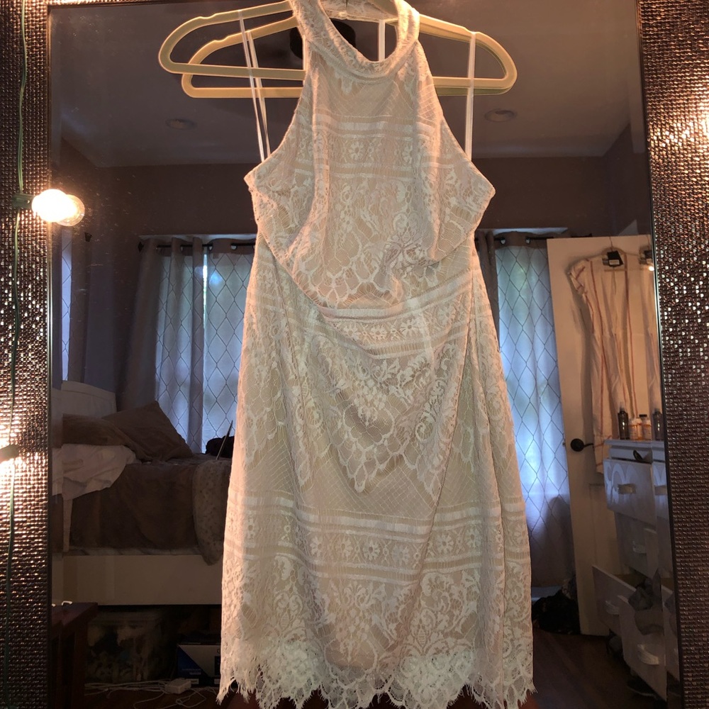 Mahina Hawaii A line open back lace dress